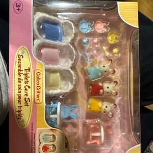 Calico Critters Triplets Nursery Set - Blue, Yellow, Pink